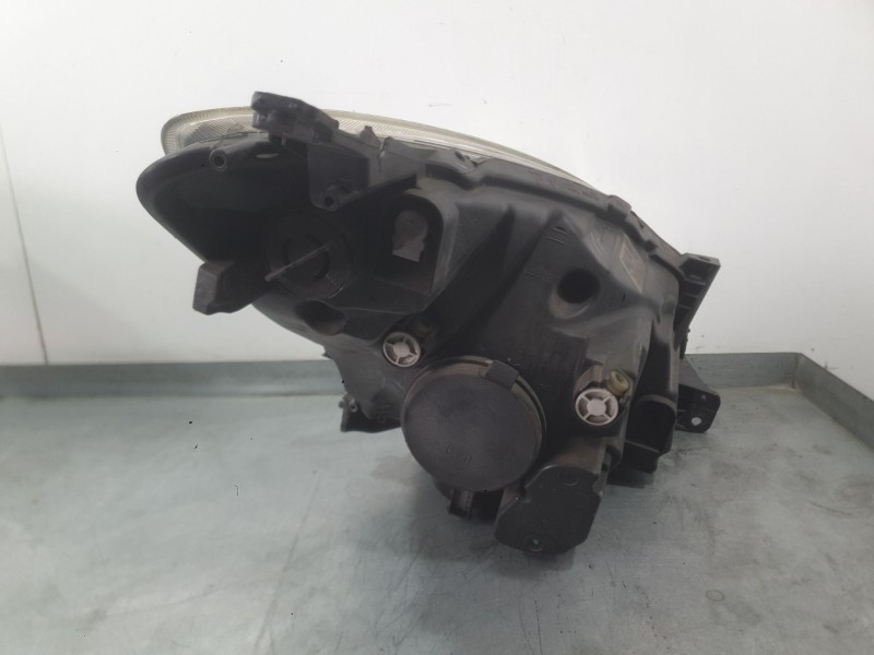 Recambio de faro izquierdo para opel agila b (h08) 1.2 (f68) referencia OEM IAM 93193971  