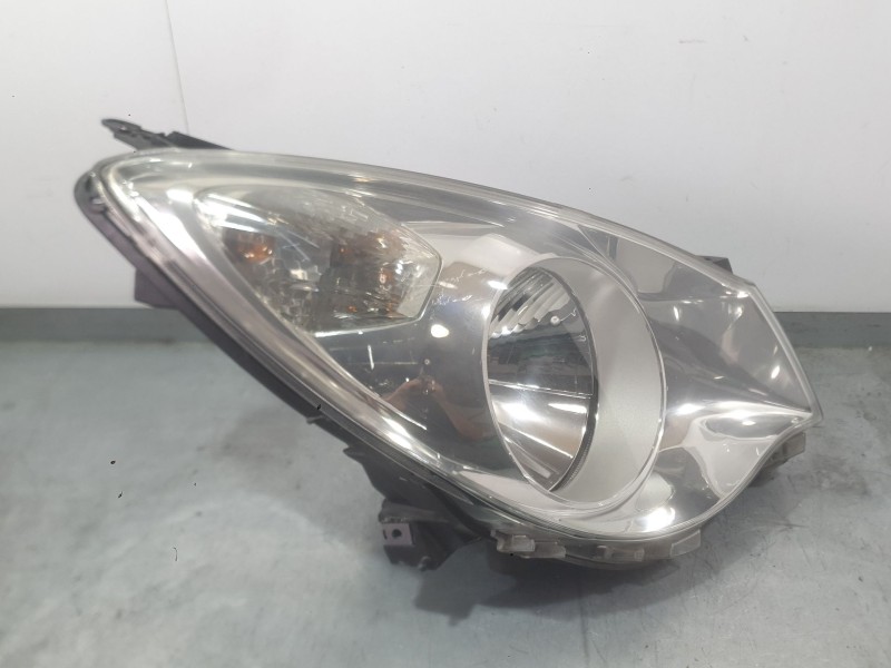 Recambio de faro derecho para opel agila b (h08) 1.2 (f68) referencia OEM IAM 93193969  