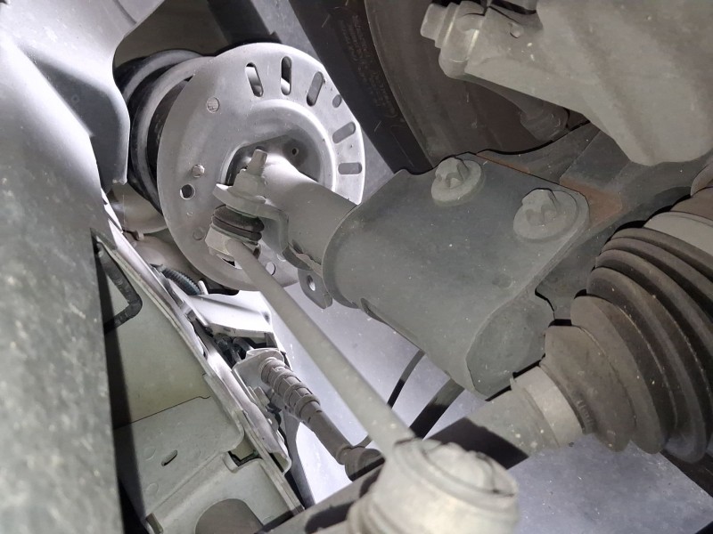 Recambio de amortiguador delantero izquierdo para citroën berlingo furgón/monospace (k9) 1.5 bluehdi 100 referencia OEM IAM 9833