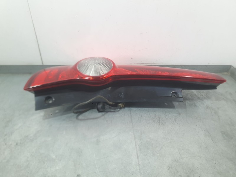 Recambio de piloto trasero izquierdo para opel agila b (h08) 1.2 (f68) referencia OEM IAM 93193683  