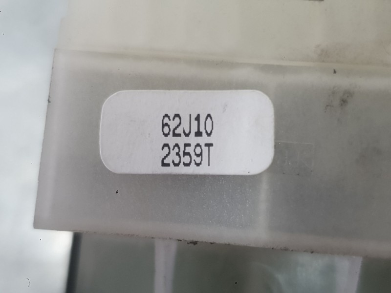 Recambio de mando elevalunas delantero izquierdo para opel agila b (h08) 1.2 (f68) referencia OEM IAM 93194977  