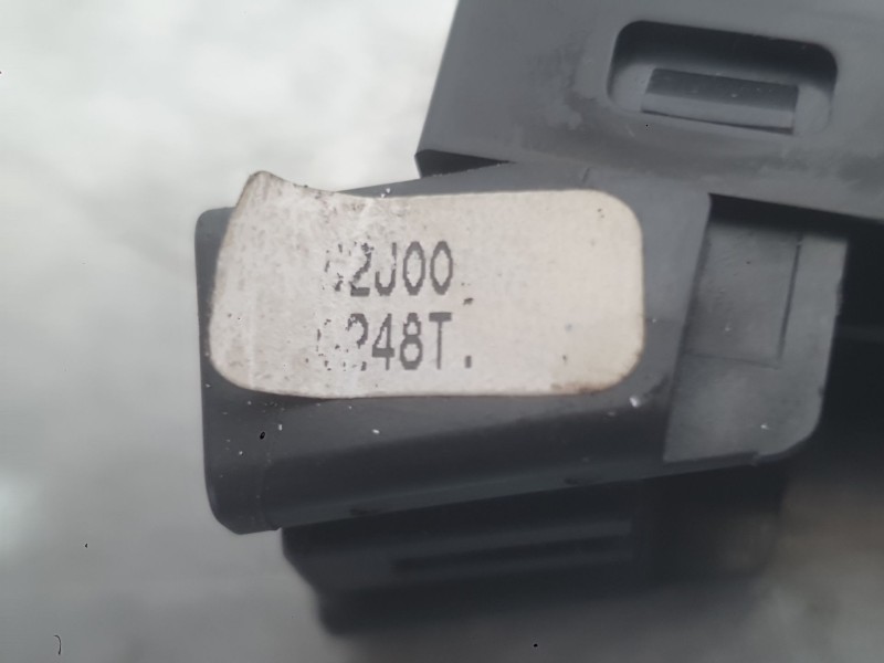 Recambio de mando elevalunas delantero derecho para opel agila b (h08) 1.2 (f68) referencia OEM IAM 93194979  