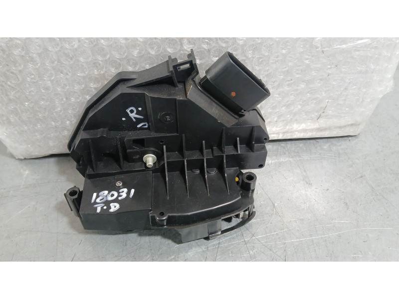 Recambio de cerradura puerta trasera derecha para ford c-max ii (dxa/cb7, dxa/ceu) 1.0 ecoboost referencia OEM IAM AM5AR26412CE 