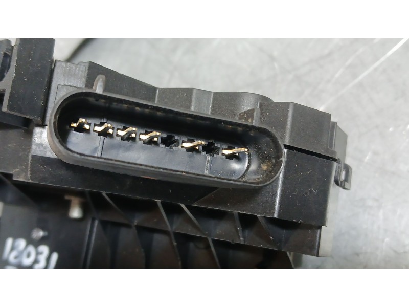 Recambio de cerradura puerta trasera derecha para ford c-max ii (dxa/cb7, dxa/ceu) 1.0 ecoboost referencia OEM IAM AM5AR26412CE 