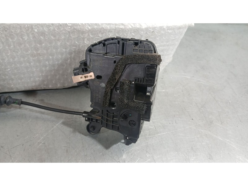 Recambio de cerradura puerta trasera derecha para renault clio v (b7_) tce 90 (b7mt) referencia OEM IAM 825007311R  