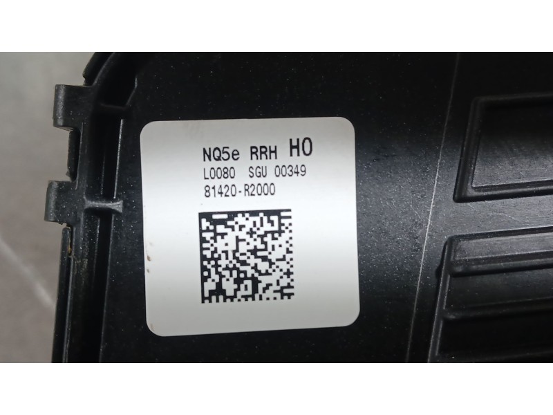 Recambio de cerradura puerta trasera derecha para kia sportage v (nq5) 1.6 t-gdi referencia OEM IAM 81420R2000  