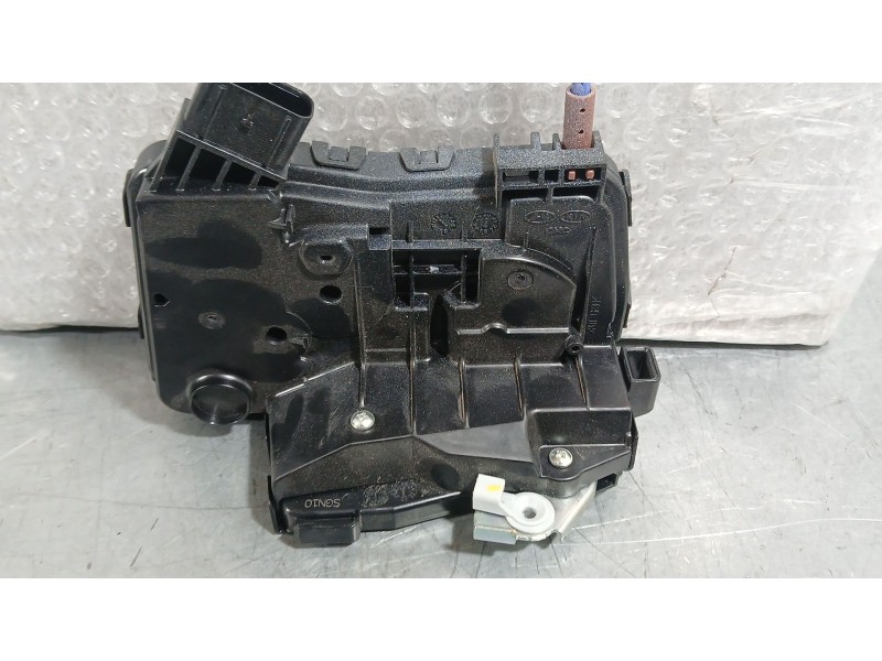 Recambio de cerradura puerta trasera derecha para kia sportage v (nq5) 1.6 t-gdi referencia OEM IAM 81420R2000  