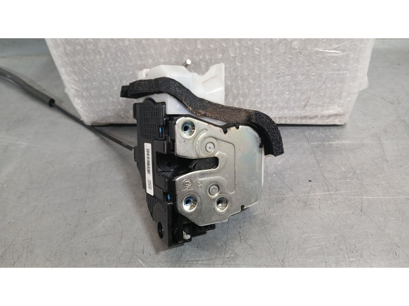 Recambio de cerradura puerta delantera derecha para hyundai i20 ii (gb, ib) 1.2 referencia OEM IAM 81320C8040  