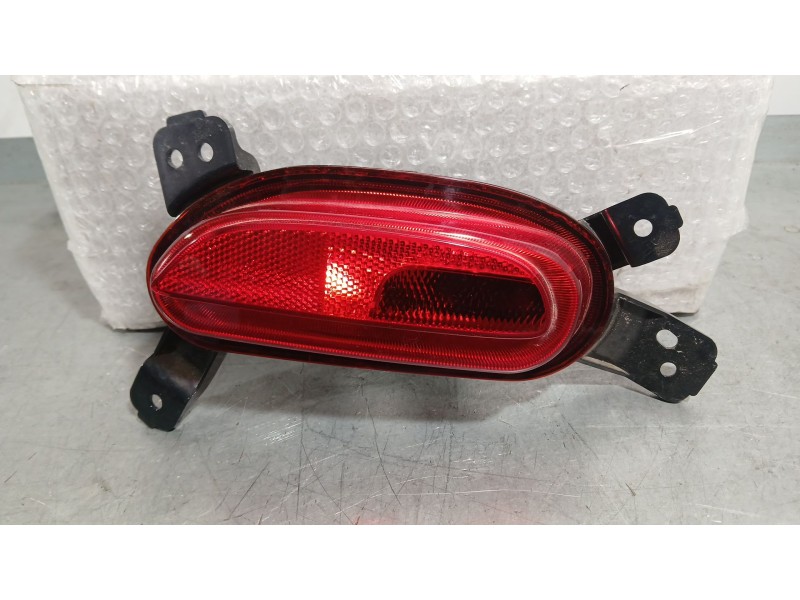 Recambio de piloto trasero derecho paragolpes para mg zs suv (azs1) 1.0 t-gdi referencia OEM IAM 10571686 AC231208008 A33005R010