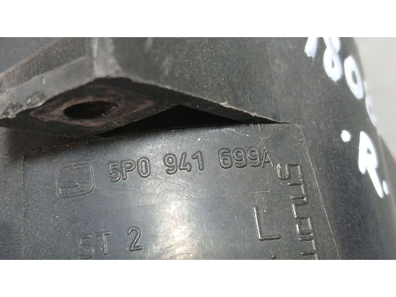 Recambio de faro antiniebla izquierdo para seat ibiza iii (6l1) 1.9 tdi referencia OEM IAM 5P0941699A  