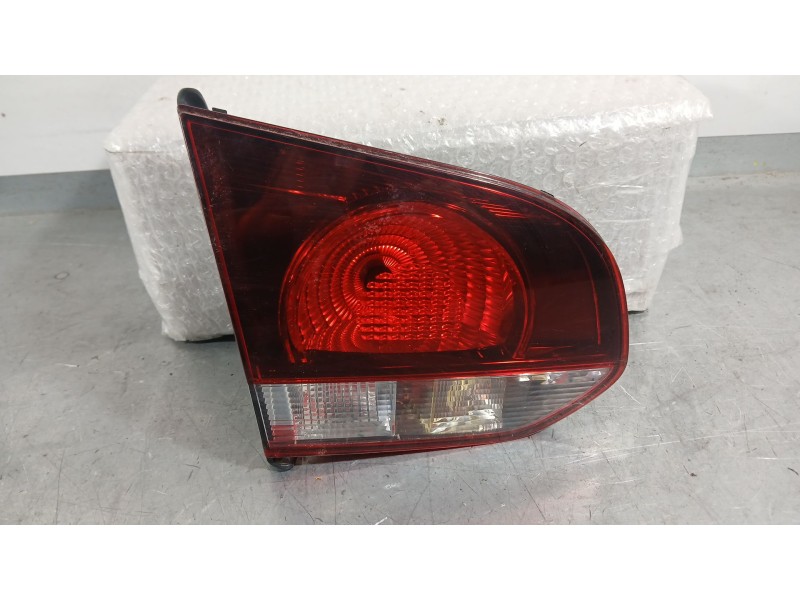 Recambio de piloto trasero izquierdo interior para volkswagen golf vi (5k1) 1.4 tsi referencia OEM IAM 5K0945093AA 5K0945093AB 