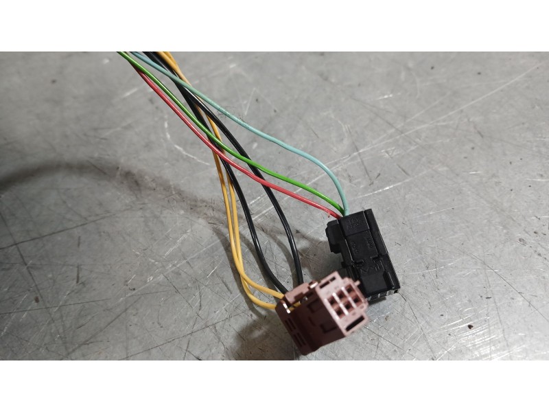 Recambio de retrovisor izquierdo para citroën c3 iii (sx) 1.2 vti 82 referencia OEM IAM 98128563XT ELÉCTRICO 4 Y 3 CABLES 