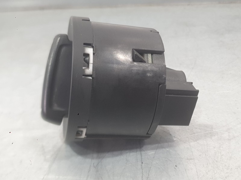 Recambio de mando luces para seat ibiza iv (6j5, 6p1) 1.4 tdi referencia OEM IAM 5G0941431AH  