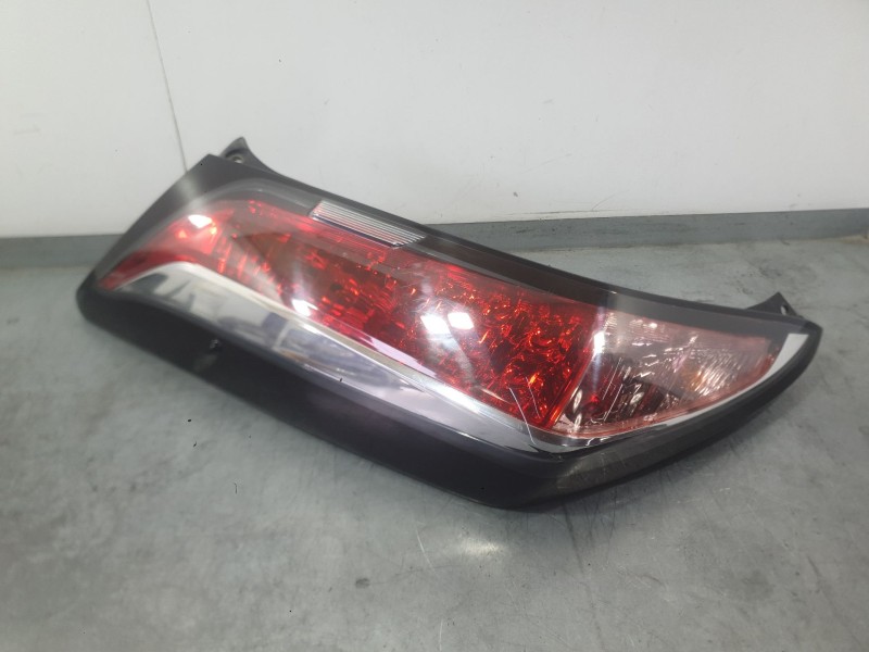 Recambio de piloto trasero izquierdo para toyota aygo (_b4_) 1.0 (kgb40) referencia OEM IAM 815610H110  