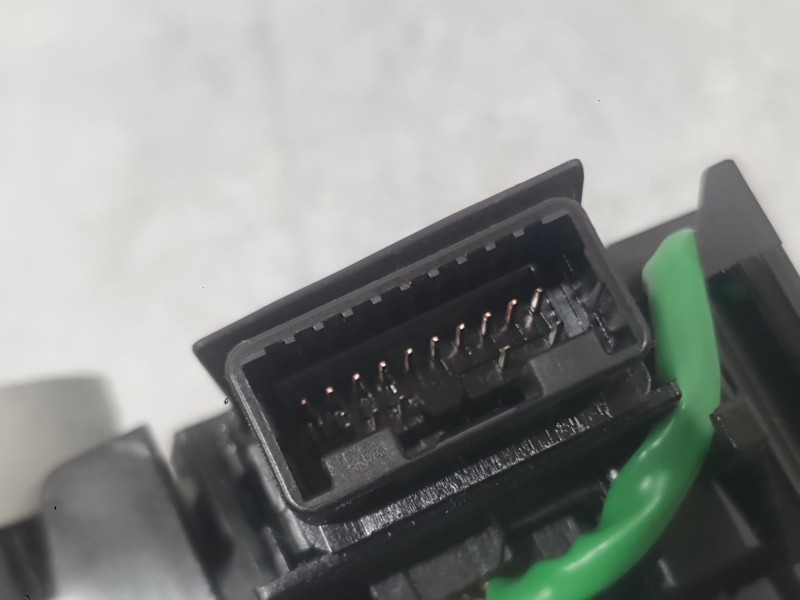 Recambio de mando luces y limpia para toyota aygo (_b4_) 1.0 (kgb40) referencia OEM IAM 841400H040  846520H020