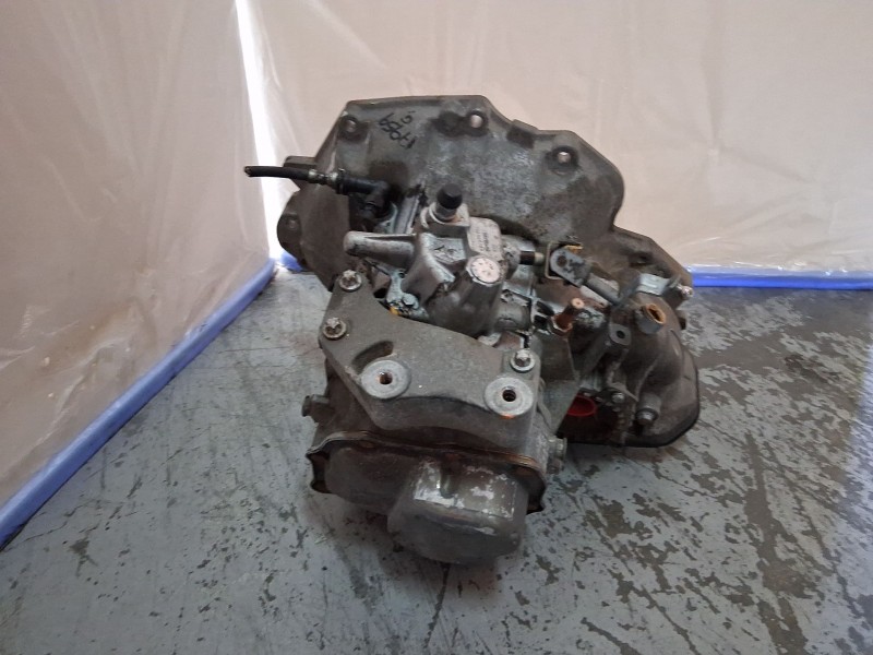 Recambio de caja cambios para opel corsa d (s07) 1.2 (l08, l68) referencia OEM IAM 55566124  
