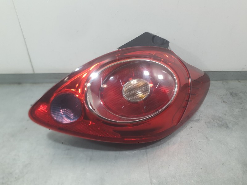 Recambio de piloto trasero derecho para ford ka (ru8) 1.2 referencia OEM IAM 1579394  