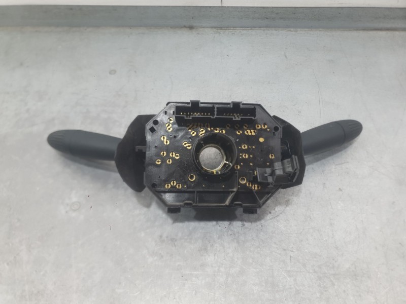 Recambio de mando luces y limpia para ford ka (ru8) 1.2 referencia OEM IAM 1790293  