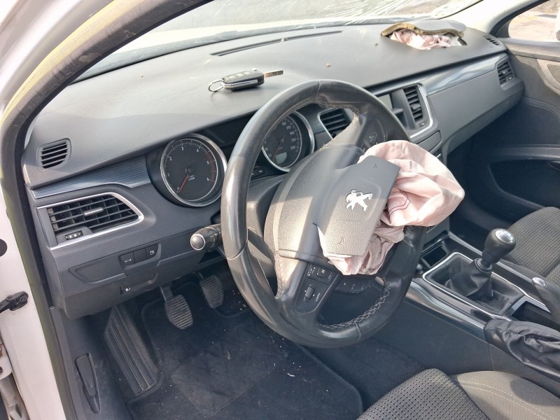 peugeot 508 i (8d_) del año 2013