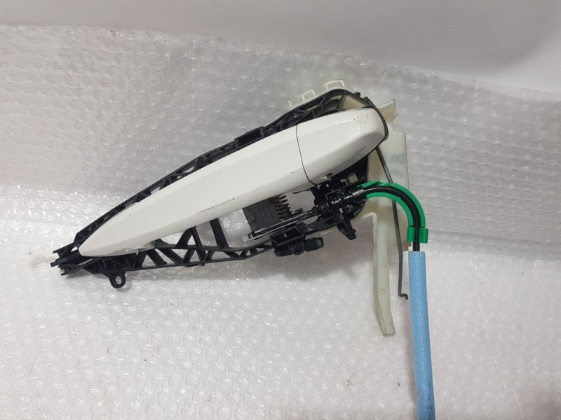 Recambio de maneta exterior delantera izquierda para bmw serie x1 (f48) sdrive18d referencia OEM IAM 51217316387 F48F49LHD 