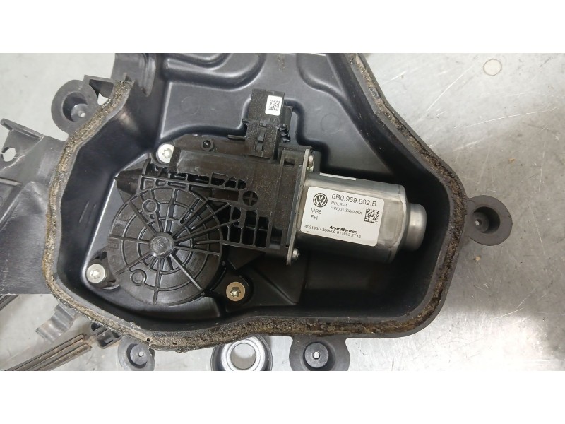 Recambio de elevalunas delantero derecho para seat ibiza iv (6j5, 6p1) 1.2 referencia OEM IAM 6J4837402  