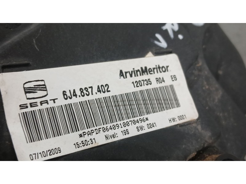 Recambio de elevalunas delantero derecho para seat ibiza iv (6j5, 6p1) 1.2 referencia OEM IAM 6J4837402  