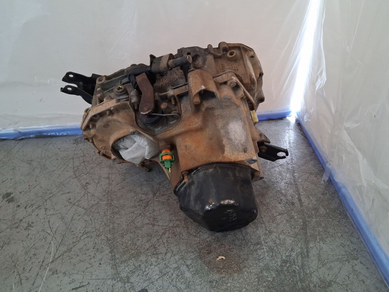 Recambio de caja cambios para renault kangoo (kc0/1_) d 65 1.9 (kc0e, kc02, kc0j, kc0n) referencia OEM IAM JB197 7701723258 7711