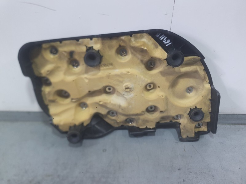 Recambio de tapa motor para ssangyong tivoli 1.2 referencia OEM IAM 1760100014  