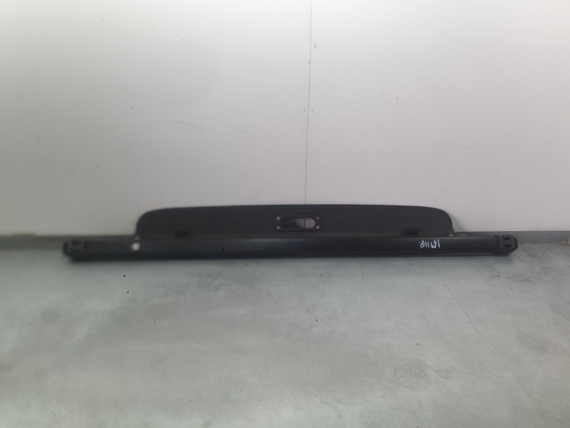 Recambio de bandeja trasera para ssangyong tivoli 1.2 referencia OEM IAM 7686035860LBH  