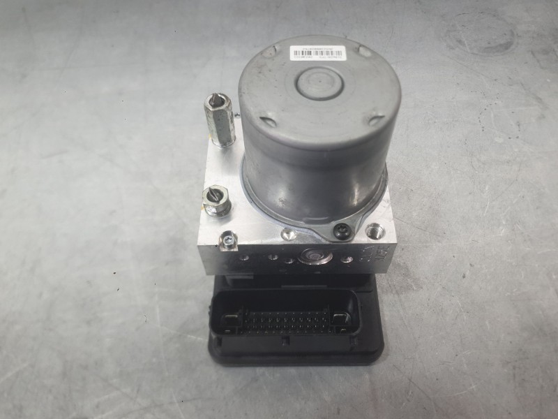 Recambio de abs para ssangyong tivoli 1.2 referencia OEM IAM 4892035800  