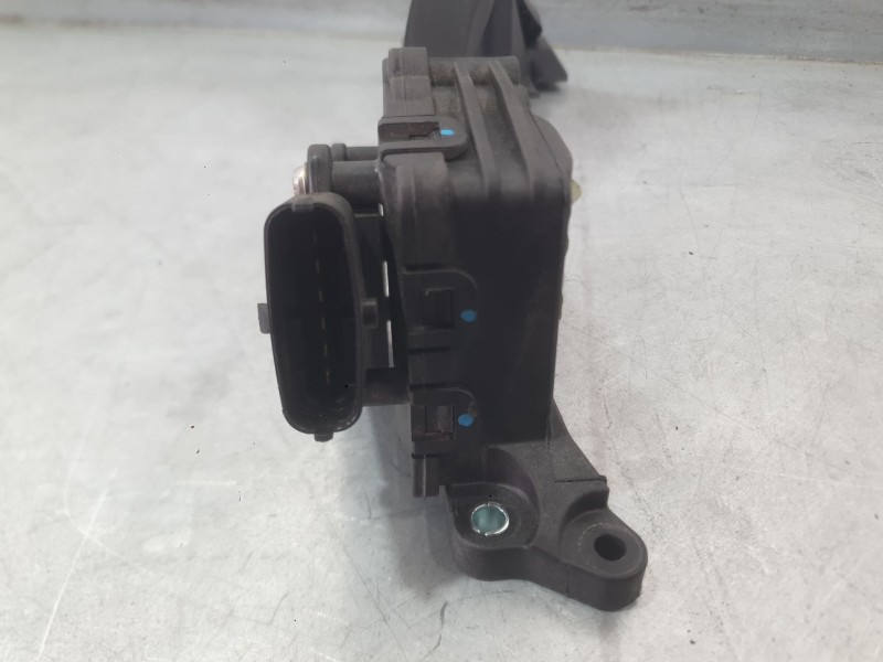 Recambio de potenciometro pedal para ssangyong tivoli 1.2 referencia OEM IAM   