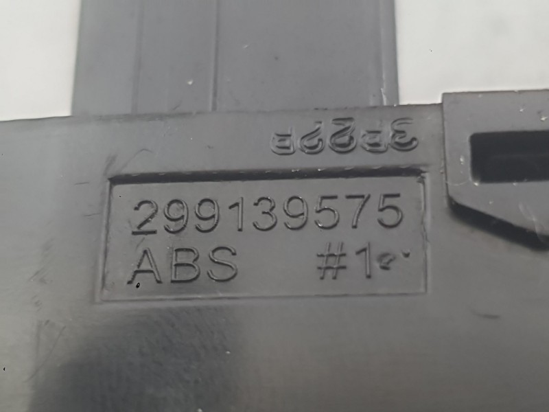 Recambio de mando retrovisor para ssangyong tivoli 1.2 referencia OEM IAM   