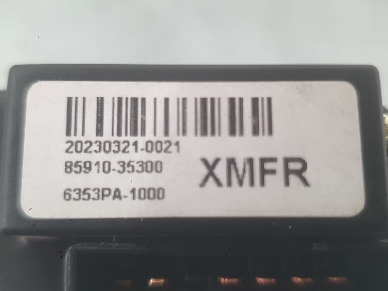Recambio de mando limpia para ssangyong tivoli 1.2 referencia OEM IAM   