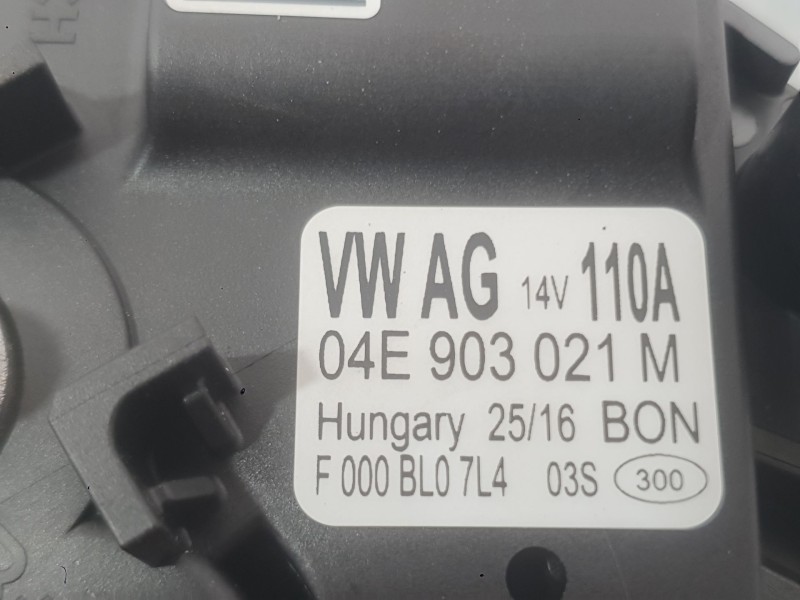Recambio de alternador para seat ibiza iv (6j5, 6p1) 1.0 tsi referencia OEM IAM 04E903015A  