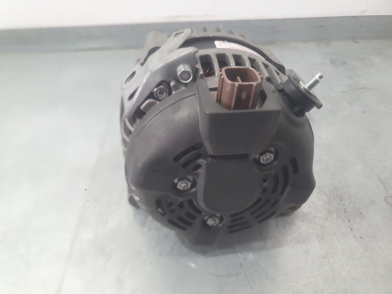Recambio de alternador para toyota rav 4 iii (_a3_) 2.0 4wd (aca30_) referencia OEM IAM 2706028330  
