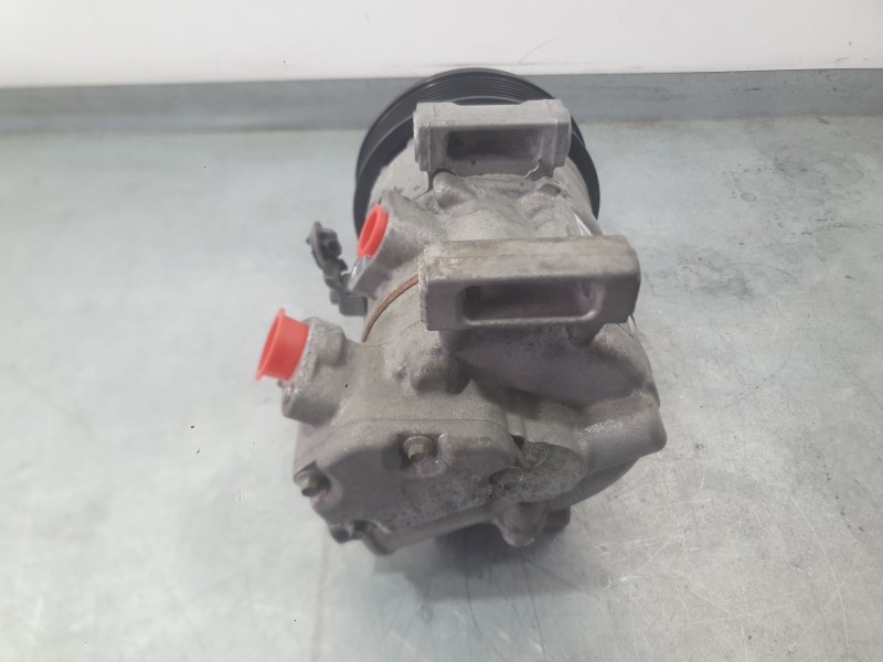 Recambio de compresor aire acondicionado para toyota rav 4 iii (_a3_) 2.0 4wd (aca30_) referencia OEM IAM 8831042260  