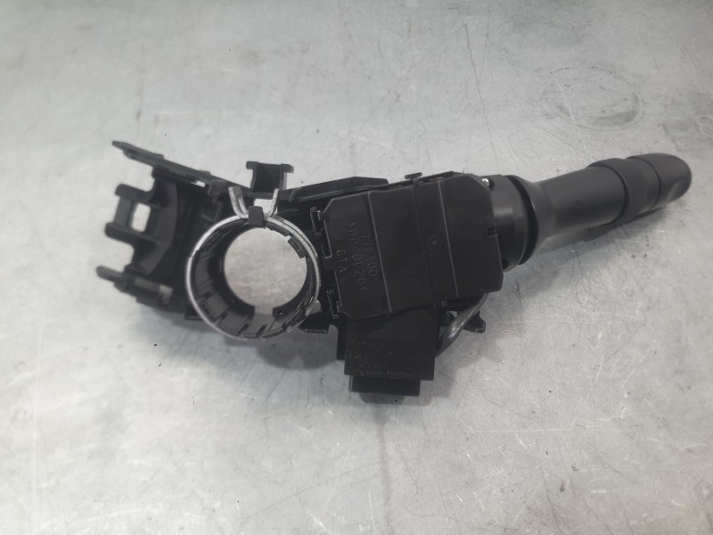 Recambio de mando intermitentes para toyota rav 4 iii (_a3_) 2.0 4wd (aca30_) referencia OEM IAM 8414042111  8465247040