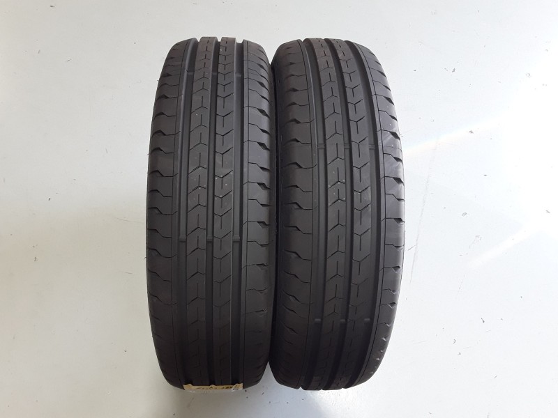 Recambio de neumatico pareja para neumaticos nuevos - referencia OEM IAM 20514C109/107R APLUS 205/14C/109-107R