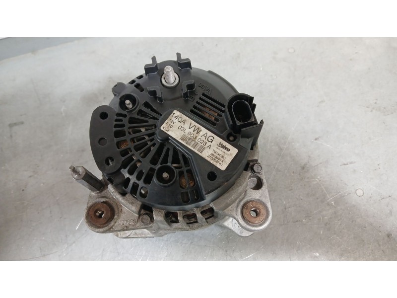 Recambio de alternador para volkswagen tiguan (5n_) 2.0 tdi referencia OEM IAM 03L903023  