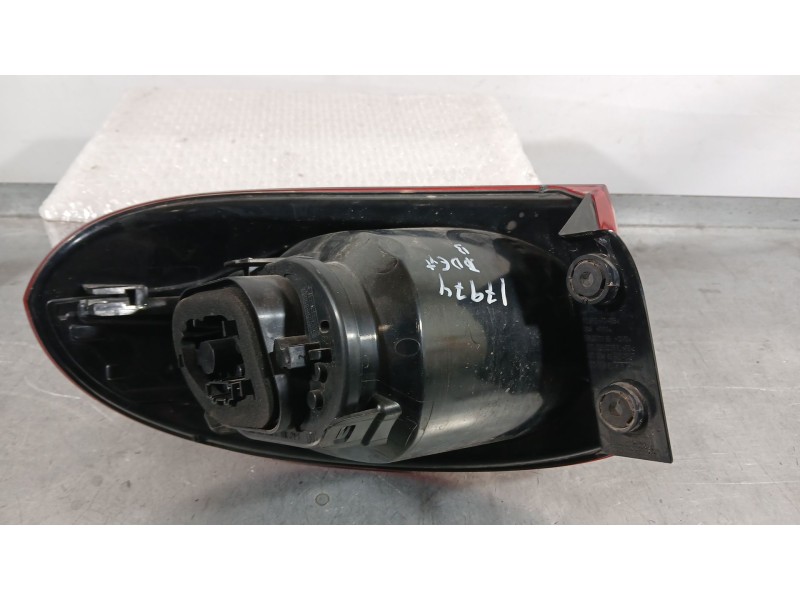 Recambio de piloto trasero derecho exterior para volkswagen tiguan (5n_) 2.0 tdi referencia OEM IAM 5N0945112D  