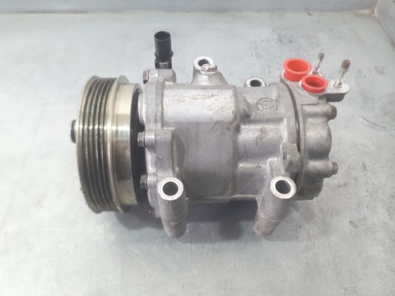 Recambio de compresor aire acondicionado para seat ibiza iv (6j5, 6p1) 1.0 tsi referencia OEM IAM 5Q0816803D 8FYRX155 