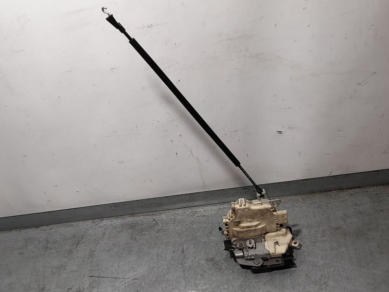 Recambio de cerradura puerta delantera derecha para seat leon (1p1) reference referencia OEM IAM 1P1837016B  6 PINES