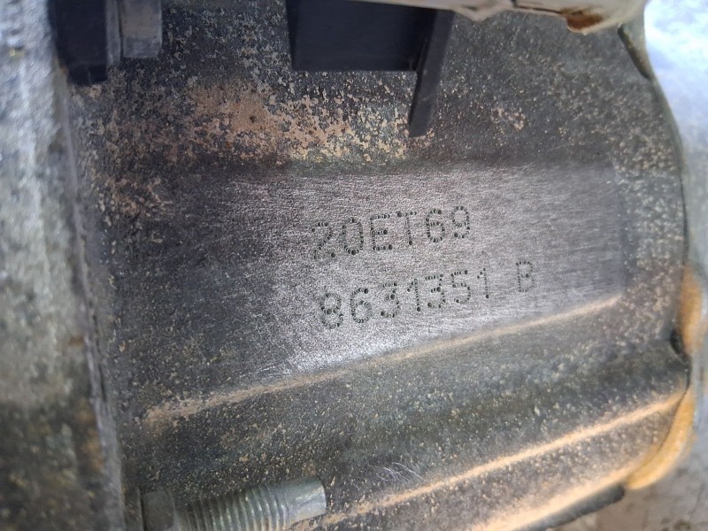 Recambio de caja cambios para peugeot 208 tech edition blue hdi referencia OEM IAM 20ET69  