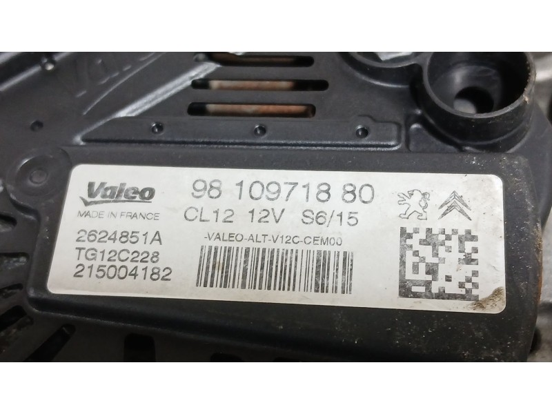 Recambio de alternador para citroën c4 cactus 1.2 vti 82 referencia OEM IAM 9818677980  