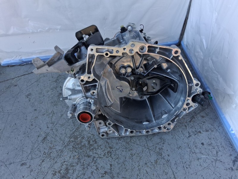 Recambio de caja cambios para citroën c3 iv 1.2 puretech referencia OEM IAM 20XJ05 1636249880 