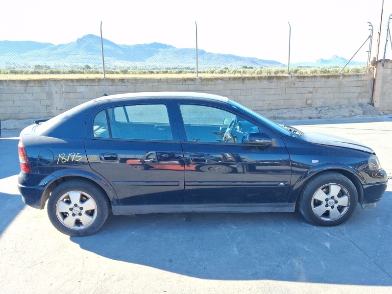 opel astra g hatchback (t98) del año 2004
