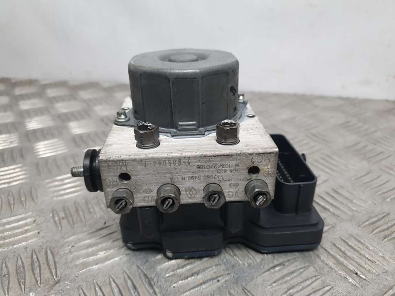Recambio de abs para renault clio iv expression referencia OEM IAM 476605492R 269633 
