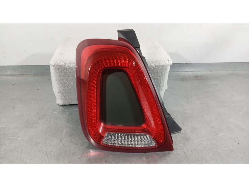 Recambio de piloto trasero izquierdo para fiat 500 (312_) 0.9 (312axm1b) referencia OEM IAM 52007424  