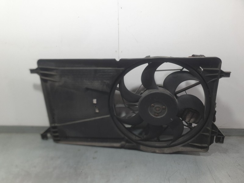 Recambio de electroventilador para ford focus ii descapotable 2.0 referencia OEM IAM 1530980  