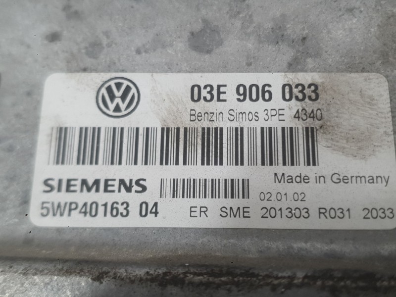 Recambio de centralita motor uce para volkswagen polo iv (9n_, 9a_) 1.2 12v referencia OEM IAM 03E906033  